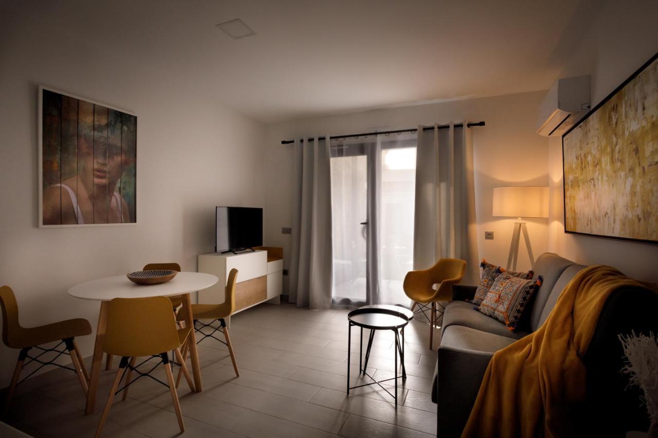 Apartamentos Turisticos Huerto El Horno Torremenga Bagian luar foto